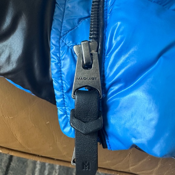 MACKAGE BLUE DOWN JACKET - NEVER WORN LADIES SIZE S - Picture 6 of 8